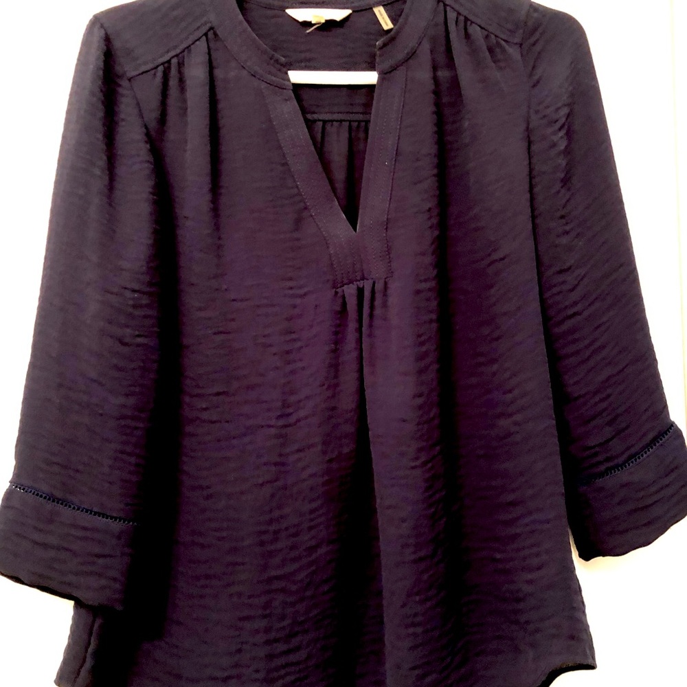 Summer top - perfect with white jeans!